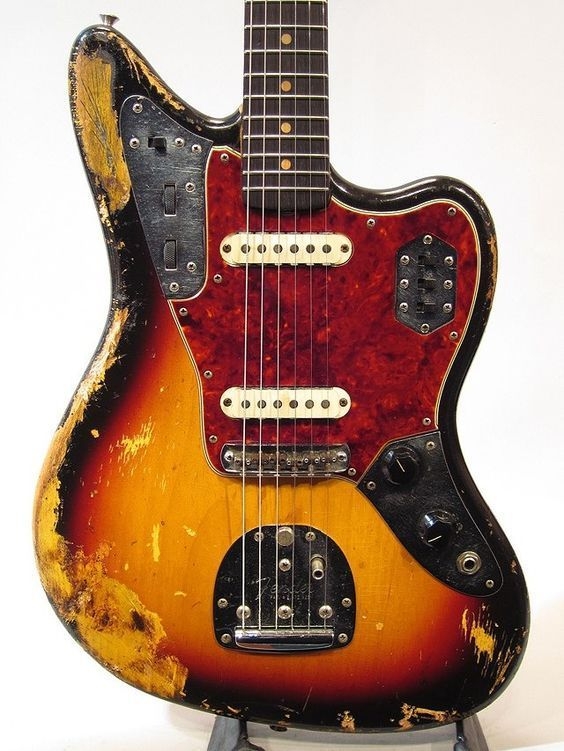 Fender Basgitaren - fender_jaguar Fender Basgitaren - fender_jaguar